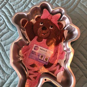 Wilton Ballerina Teddy Bear Cake Pan
